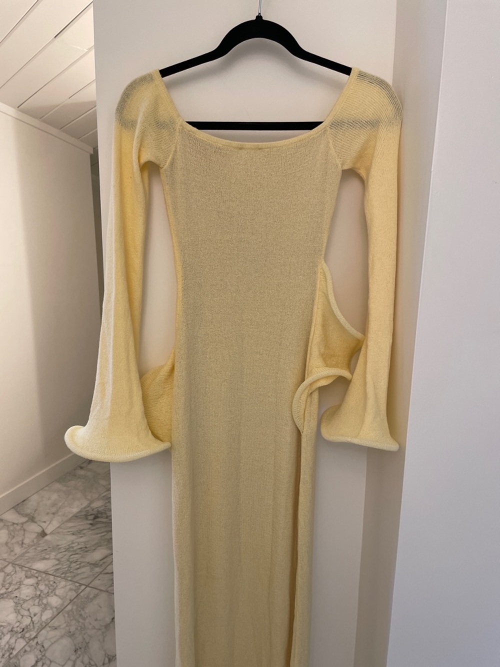 Womens Meshki Sandrine Off Shoulder Knit Maxi Dress in Lemon yellow size S - Picture 9 of 12
